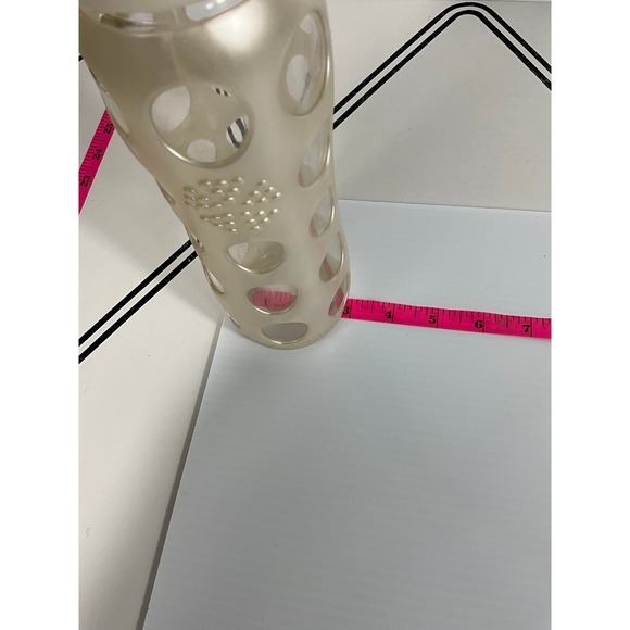 Lifefactory Glass Water Bottle Pearl White Silicone Sleeve Handle 22oz - Picture 10 of 10